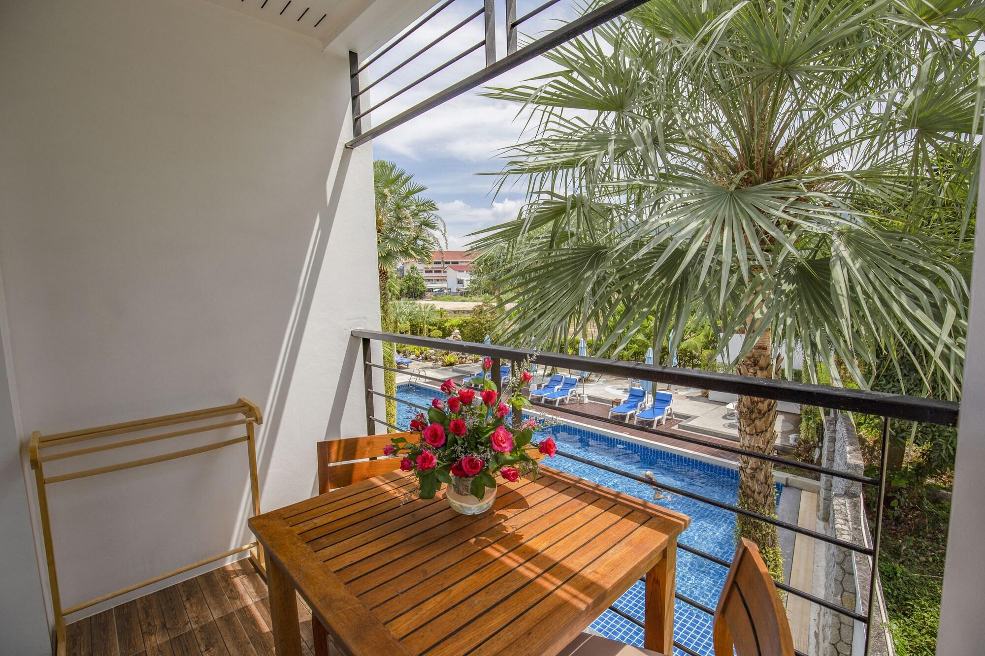 Sungthong Kamala Beach Resort Zewnętrze zdjęcie