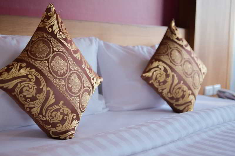 Sungthong Kamala Beach Resort Zewnętrze zdjęcie